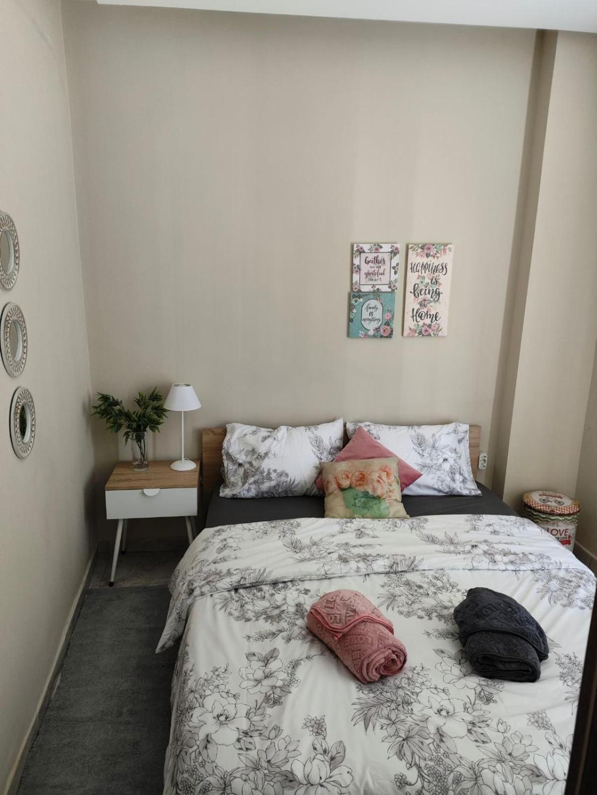 Downtown Comfy Apartment Édessa Ngoại thất bức ảnh